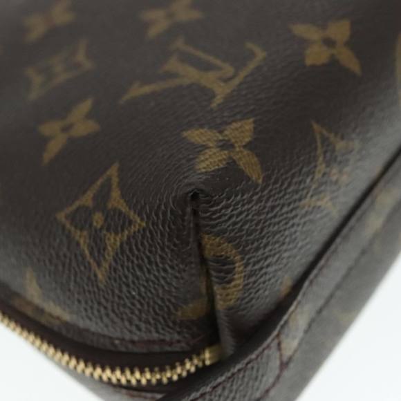 LOUIS VUITTON Monogram Trousse Demi Ronde Cosmetic Pouch M47520 LV Auth 89926 - Picture 16 of 16